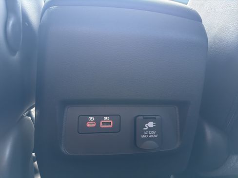 Used 2024 Nissan Frontier SL AWD/4WD image 26