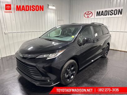 New 2026 Toyota Sienna XLE Woodland Edition