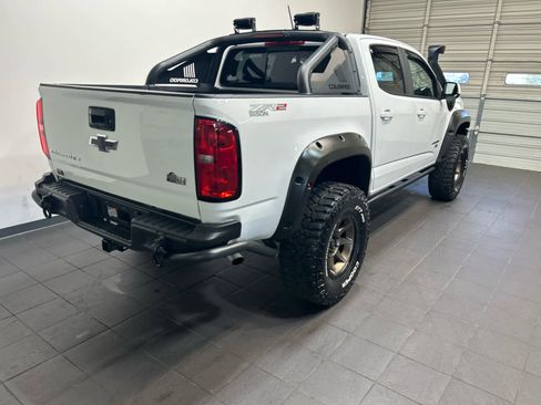 Used 2019 Chevrolet Colorado ZR2 w/ Colorado ZR2 Bison Edition AWD/4WD image 3