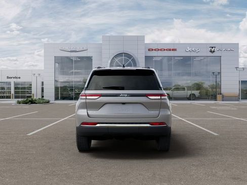 New 2025 Jeep Grand Cherokee Laredo X w/ Trailer Tow Package image 7