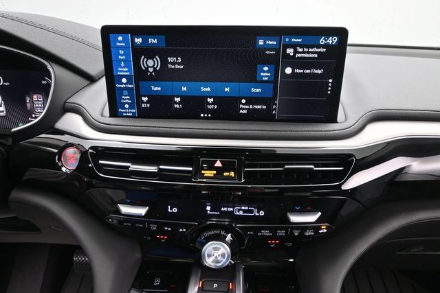 Used 2025 Acura MDX SH-AWD image 19