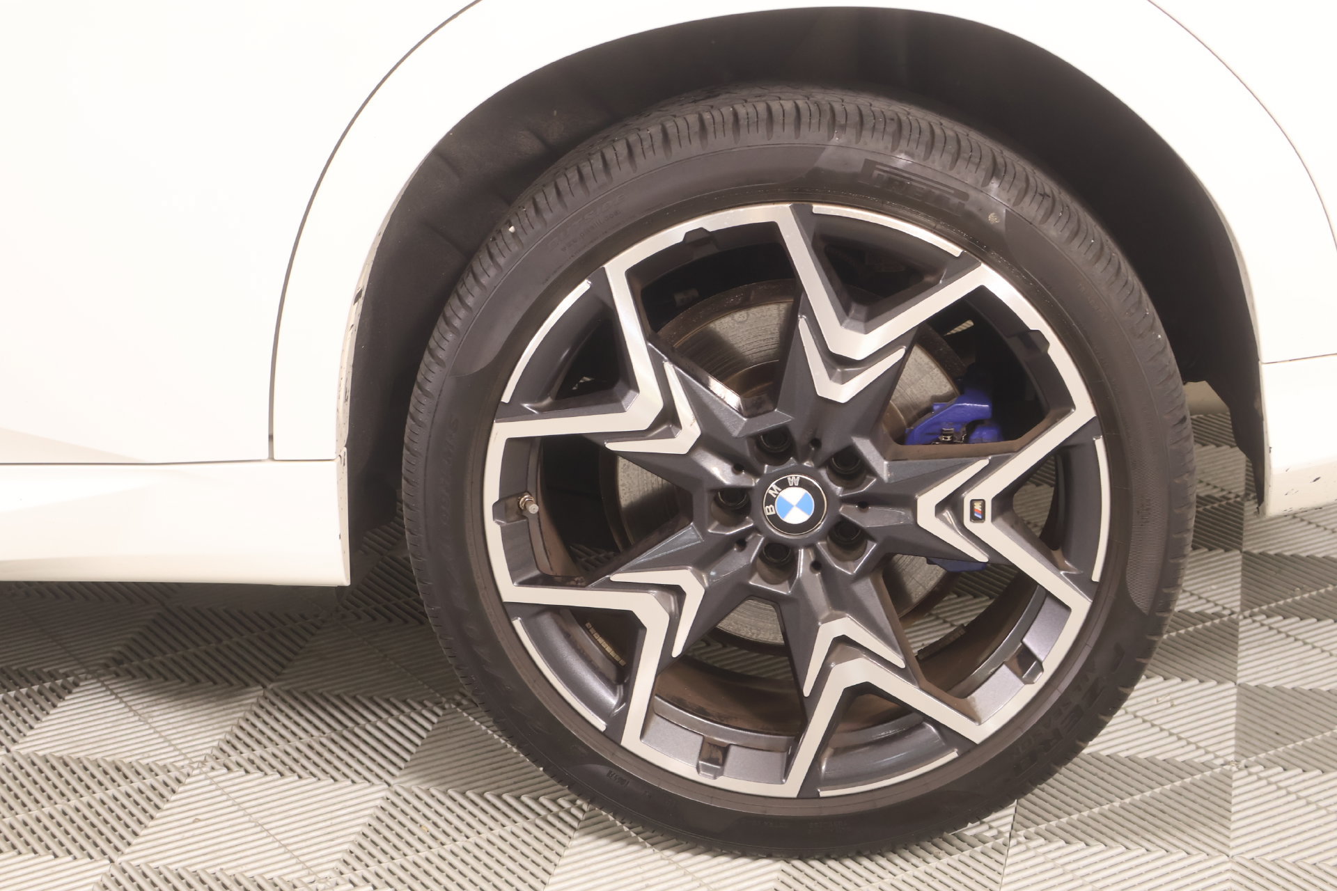 Used 2024 BMW X2 M35i AWD/4WD image 19