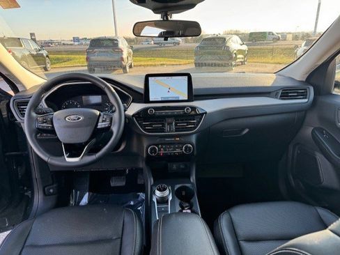 Certified 2022 Ford Escape SEL AWD/4WD image 26