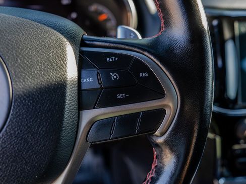 Used 2020 Jeep Grand Cherokee Trailhawk image 17