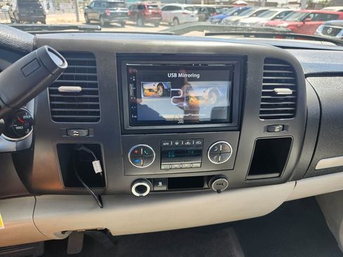 Used 2011 Chevrolet Silverado 1500 LT w/ Regional Value Package RWD image 24