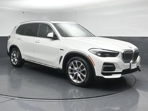Used 2022 BMW X5 xDrive45e AWD/4WD image 1