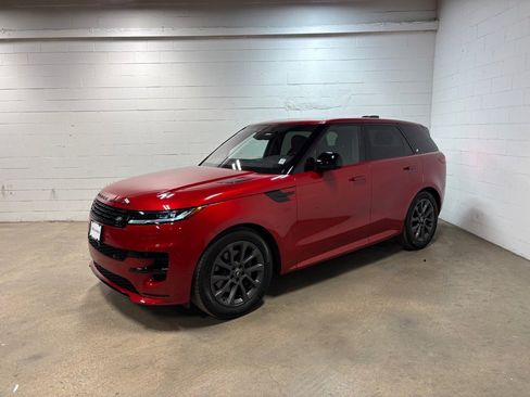 Used 2023 Land Rover Range Rover Sport SE Dynamic image 1