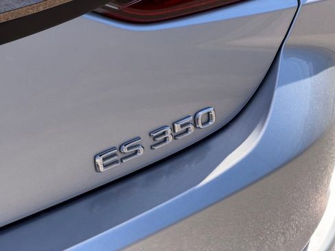 Certified 2022 Lexus ES 350 F Sport image 13