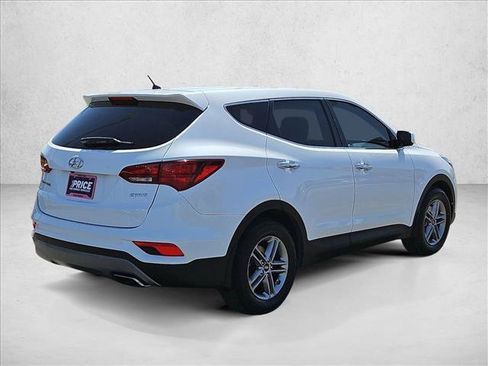 Used 2018 Hyundai Santa Fe Sport FWD image 5