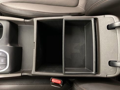 Used 2020 Hyundai Santa Fe Limited image 25