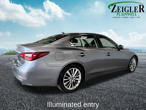 Used 2018 INFINITI Q50 Luxe AWD/4WD image 6