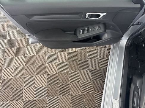 Certified 2024 Honda Civic Sport image 27