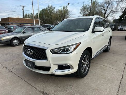 Used 2018 INFINITI QX60 AWD w/ Premium Plus Package image 3