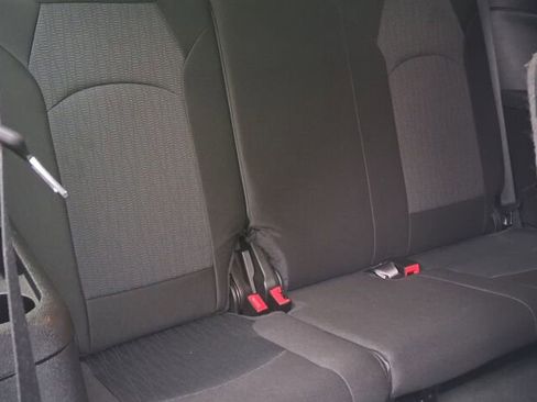 Used 2016 Chevrolet Traverse LT w/ Traveler's Package image 12