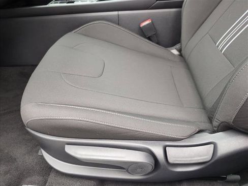 New 2026 Hyundai Elantra SEL Sport Premium image 4