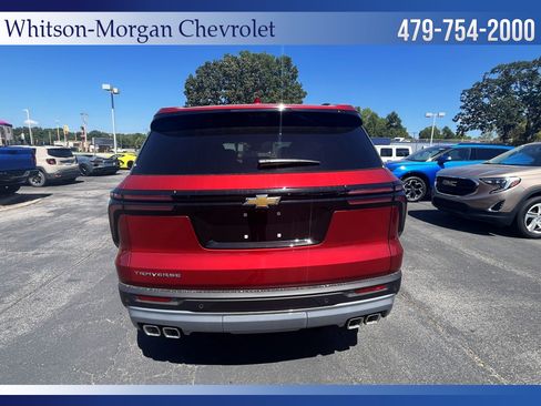 New 2027 Chevrolet Traverse LT w/ Sun and Wheel Package FWD image 6