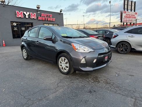 Used 2012 Toyota Prius C Three image 1