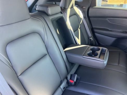 Used 2025 Nissan Murano SV image 24