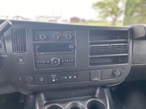 Used 2023 GMC Savana 2500 w/ Driver Convenience Package RWD image 27