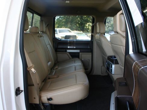 Used 2019 Ford F150 Lariat AWD/4WD image 27