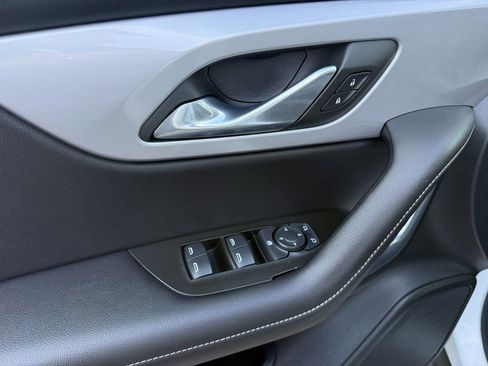 Used 2023 Chevrolet Blazer LT image 22