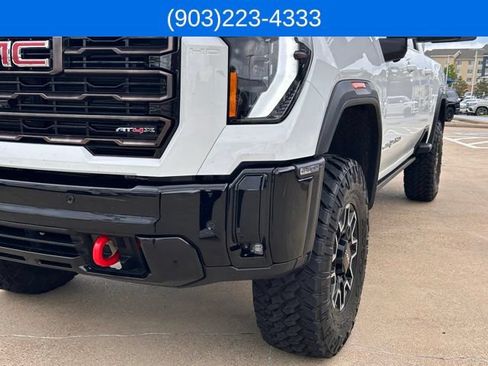 Used 2025 GMC Sierra 2500 AT4X AWD/4WD image 6