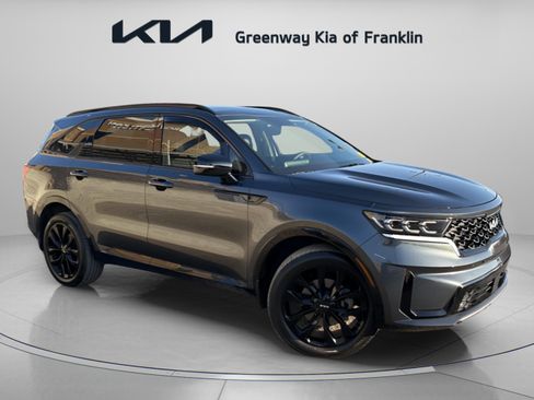 Used 2022 Kia Sorento SX image 1