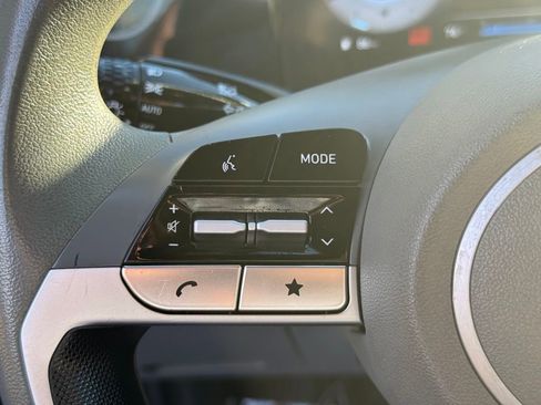 Used 2024 Hyundai Elantra SEL image 27