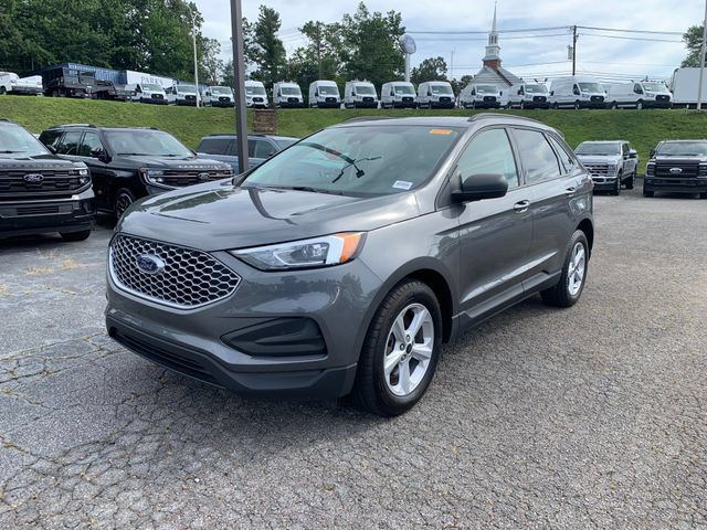 Used 2024 Ford Edge SE AWD/4WD image 4