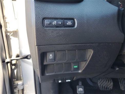 Used 2017 Nissan Rogue Sport S w/ S Appearance Package image 14