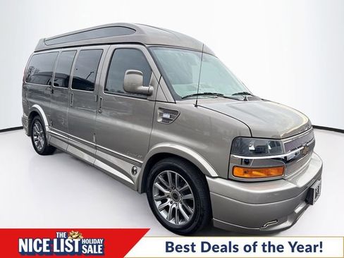 Used 2019 Chevrolet Express 2500 w/ Enhanced Convenience Package image 1