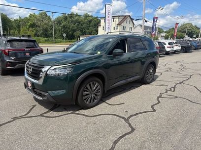 Used 2023 Nissan Pathfinder SL w/ SL Premium Package