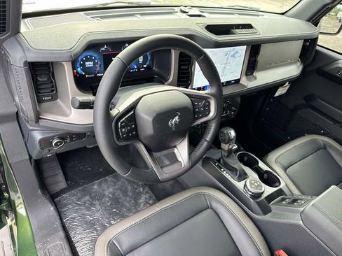 New 2025 Ford Bronco Outer Banks image 22