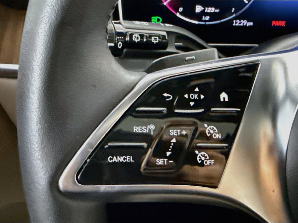 Certified 2026 Mercedes-Benz GLC 300 4MATIC image 11