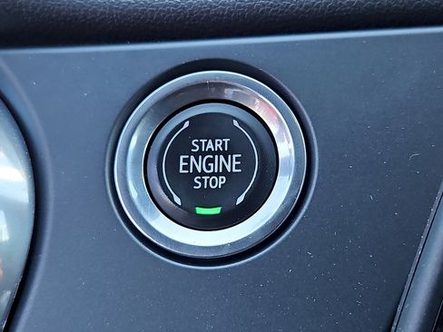 Certified 2022 Chevrolet Blazer LT FWD image 23