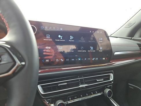 Certified 2024 Chevrolet Traverse RS w/ LPO, Floor Liner Package image 45