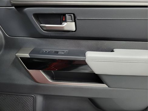 Certified 2026 Toyota Tundra Limited w/ Power Package image 16