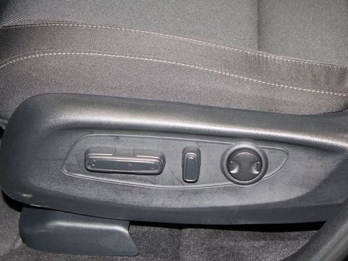 Used 2024 Honda CR-V EX image 13