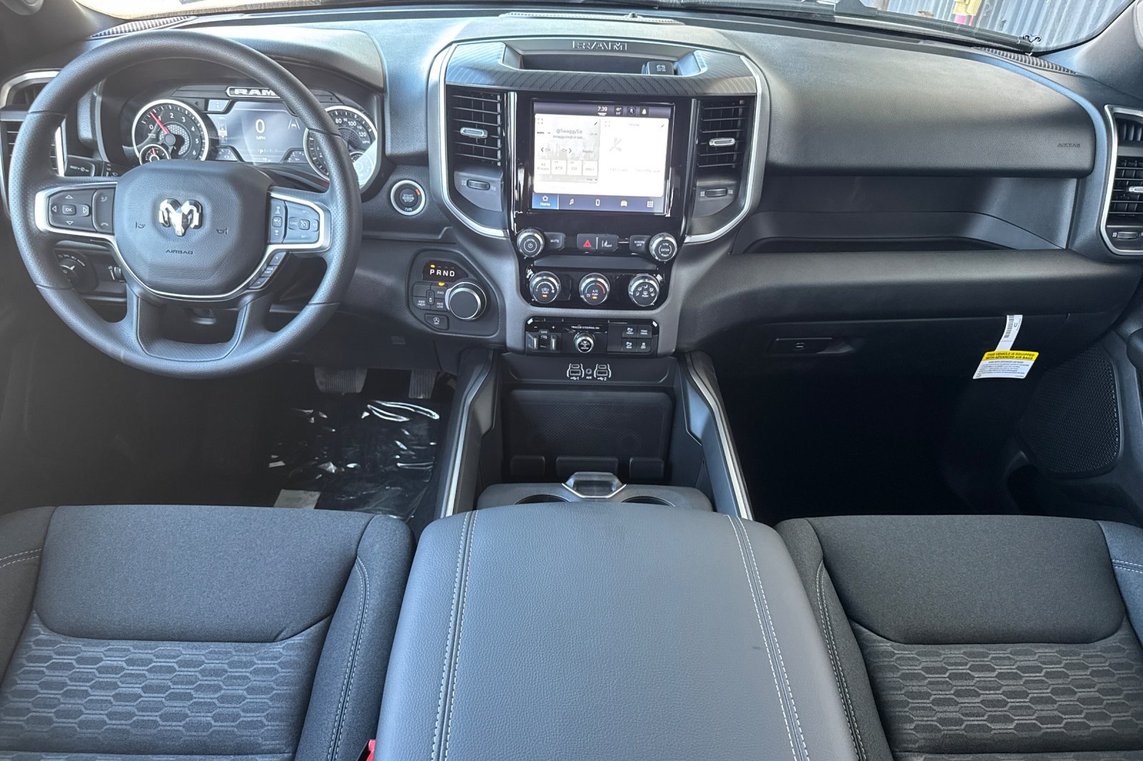 New 2026 RAM 1500 Express AWD/4WD image 12