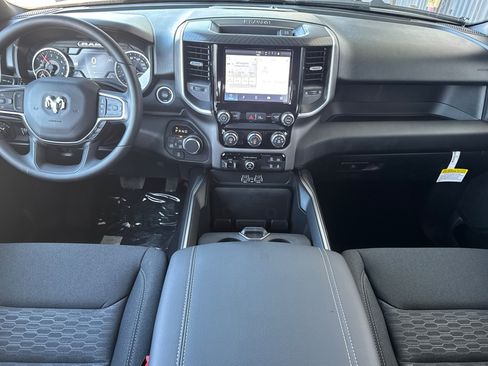 New 2026 RAM 1500 Express AWD/4WD image 12