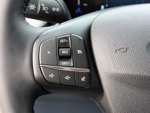 New 2026 Ford Maverick XLT w/ XLT Luxury Package FWD image 22