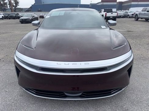 Used 2024 Lucid Air Grand Touring image 2