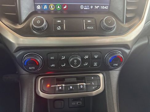Used 2023 GMC Acadia Denali w/ Denali Technology Package AWD/4WD image 21