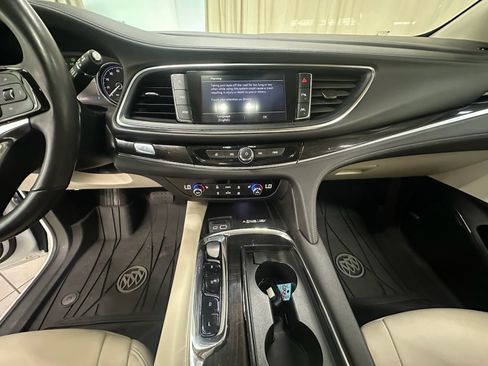 Used 2023 Buick Enclave Essence w/ Experience Buick Package AWD/4WD image 25