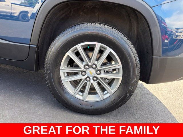 Used 2023 Chevrolet Traverse LT FWD image 10
