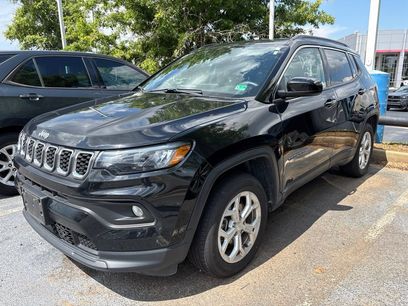 Used 2024 Jeep Compass Latitude