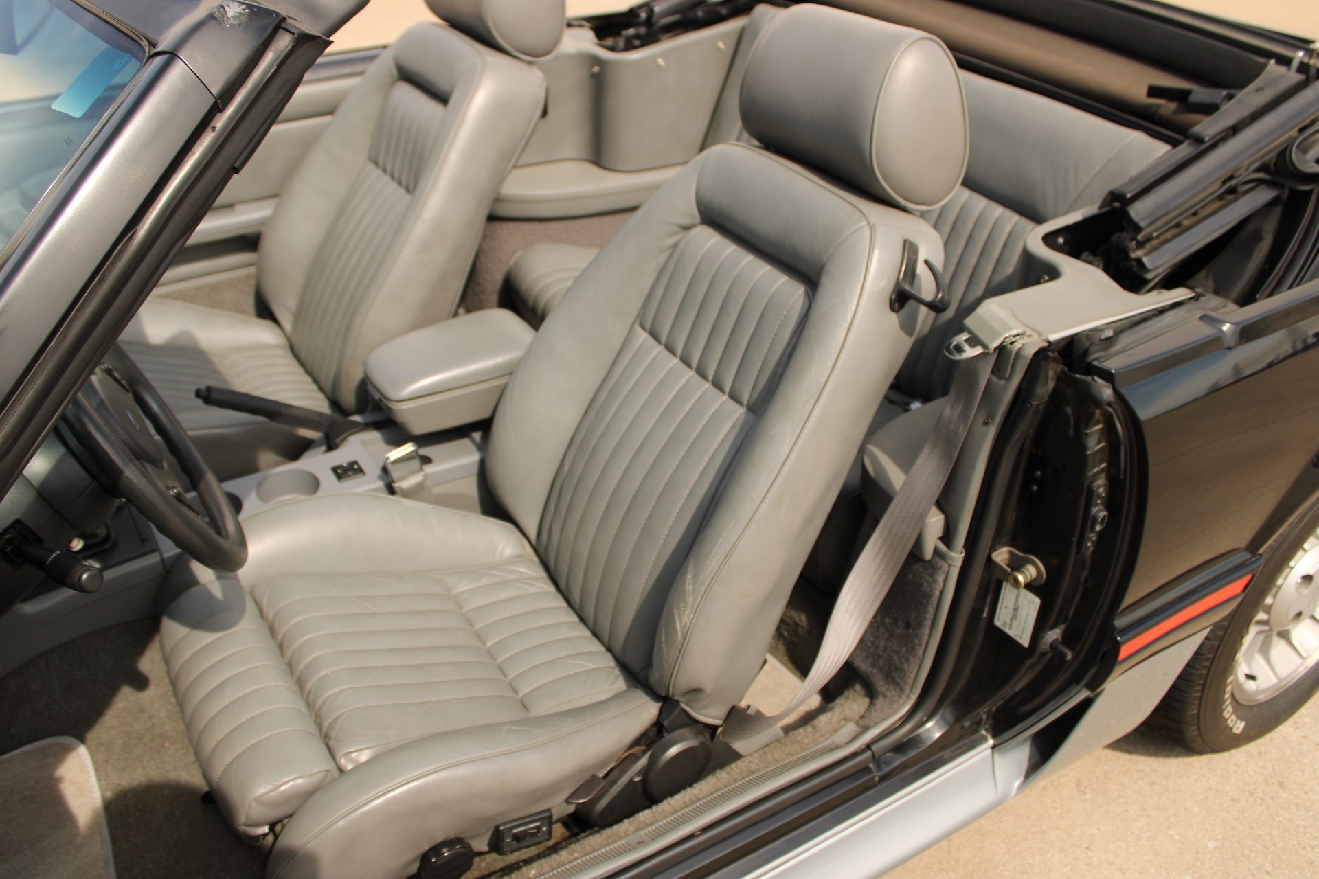 Used 1987 Ford Mustang GT RWD image 13