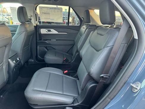 New 2026 Ford Explorer Active w/ Active Comfort Package image 13
