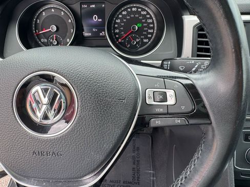 Used 2020 Volkswagen Atlas SE w/ Panoramic Sunroof Package FWD image 32