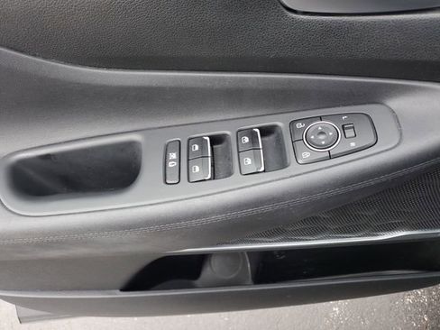 Used 2019 Hyundai Santa Fe SEL image 19